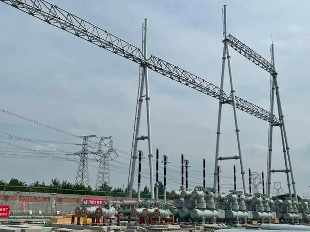 温江区寿安镇汪家湾社区的成都西500千伏输变电工程项目一直备受关注